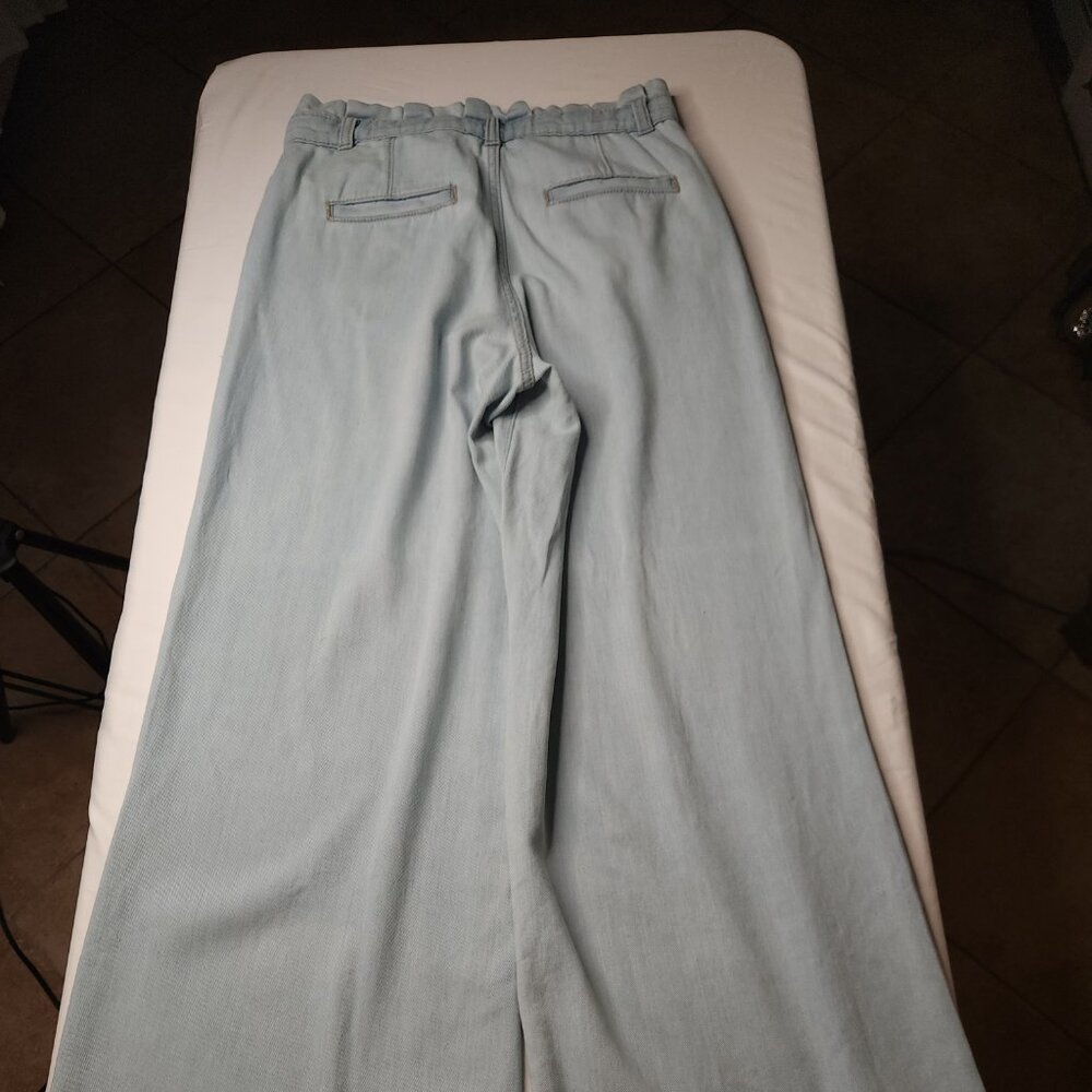 Banana Republic High-Rise Wide Leg Jeans - Picture 4 of 5